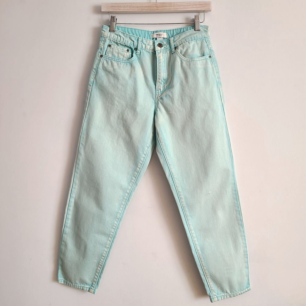 Forever 21 Light Blue High Waist Straight Leg Jeans Size 26